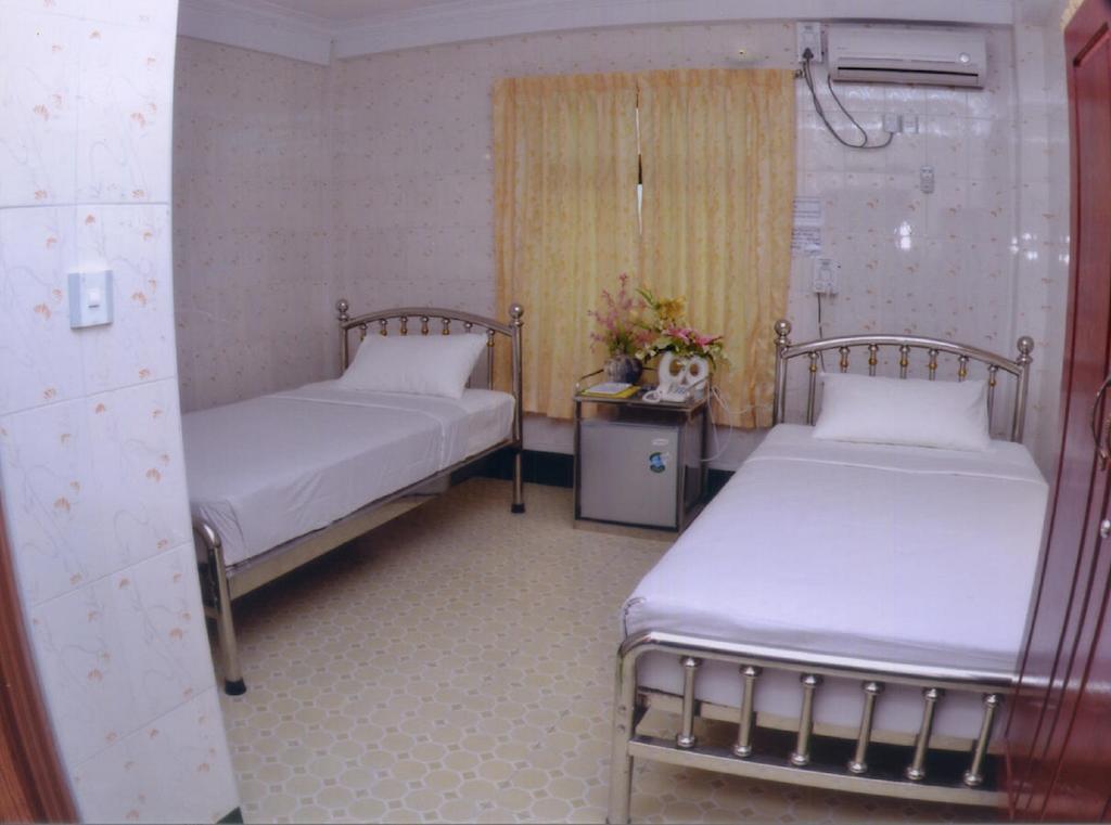 Hotel Shwe Eain Taw Yangon Rom bilde
